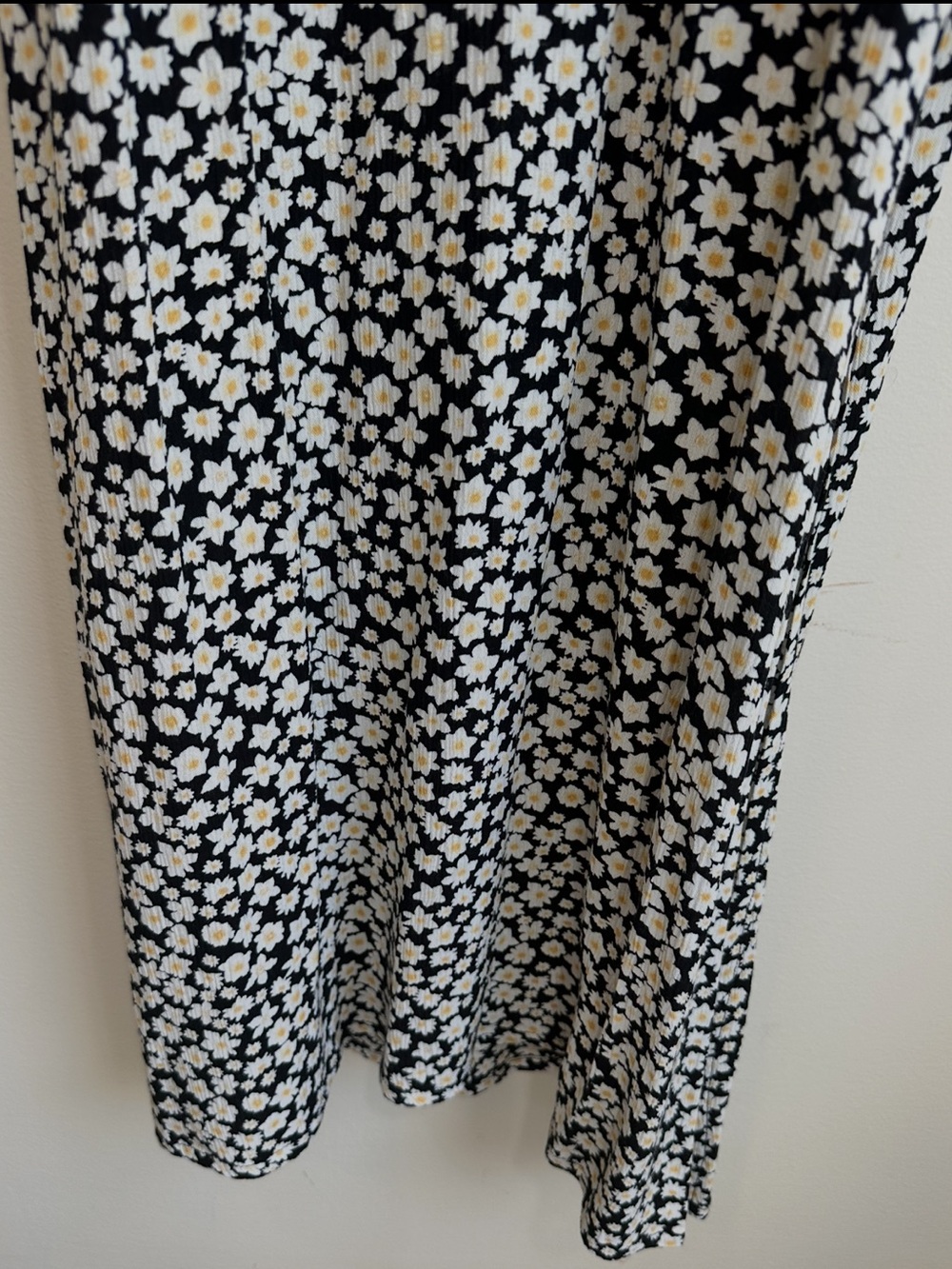 NWT Billabong Funshine Floral Print Slip Dress in Black Pebble Size Medium - Picture 9 of 16